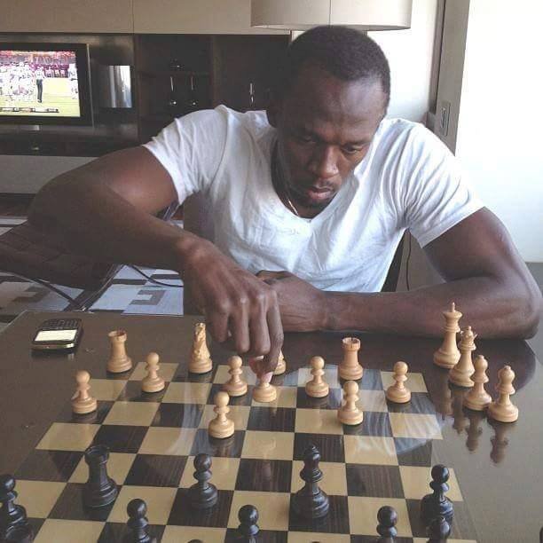 Usain Bolt main chess atau dam?